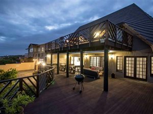 8 Bed House in Hibberdene