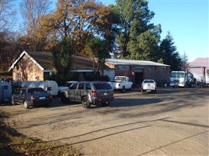 126 m² Industrial space in Underberg