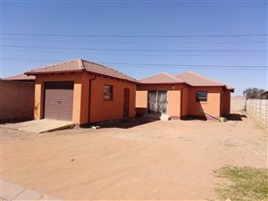 3 Bed House in Goudrand