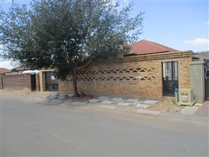 3 Bed House in Goudrand