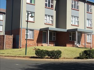 2 Bed Apartment in Albemarle
