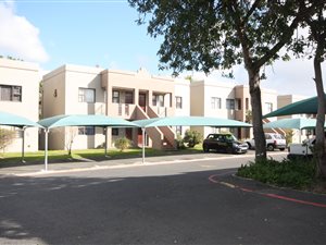 1 Bedroom Apartment in Oakglen