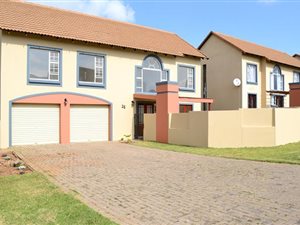 3 Bed House in Glen Marais