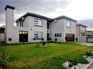 3 Bed House in Montana Park