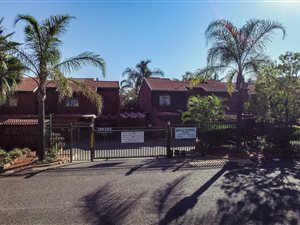 3 Bedroom Duplex in Florauna