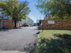 130 m² Commercial space in Alrode