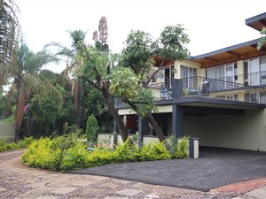 5 Bed House in Groenkloof