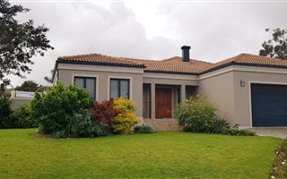 4 Bedroom House in Wellington Central