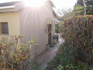 3 Bed Townhouse in Hibberdene