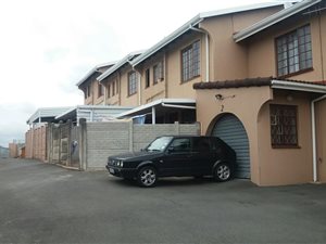 3 Bed Townhouse in Kenville