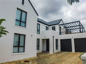 4 Bed House in Capolavoro Estate