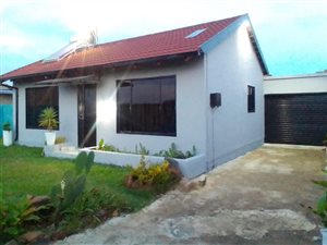 2 Bed House in Lakeside