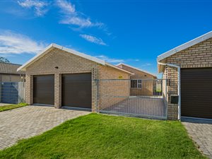 3 Bed House in Pinelands