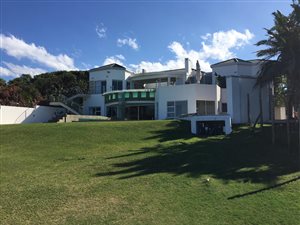 5 Bed House in Pumula