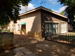 1 Bed Garden Cottage in Pretoria North