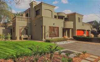 5 Bedroom House in Bendor