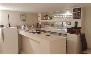 4 Bedroom House in Orchards