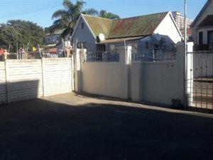 200 m² Office Space in Bulwer