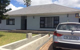 4 Bedroom House in Claremont