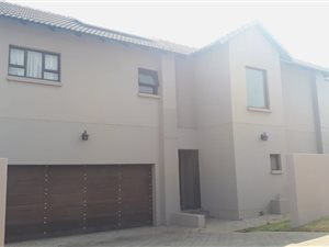 4 Bed House in Melodie