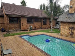 4 Bed House in Morganridge