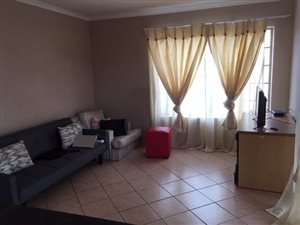 2 Bed Apartment in Willow Park Manor