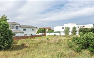1021 m² Land available in Cutty Sark