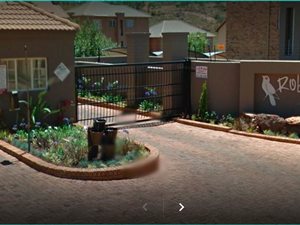 2 Bed Apartment in Noordheuwel
