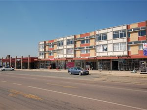3876 m² Retail Space in Pretoria West