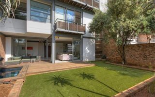 2 Bedroom Duplex in Dunkeld West