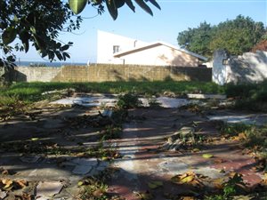1580 m² Land available in Elysium