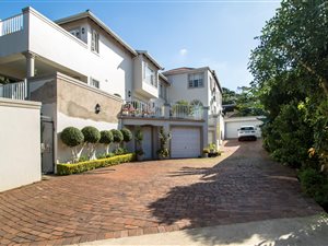 5 Bed Duplex in Musgrave