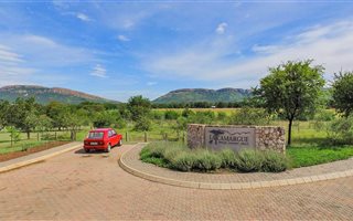 1282 m² Land available in Melodie