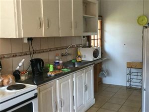 4 Bed House in Risiville