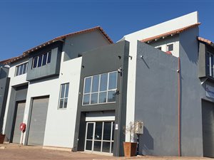 279 m² Industrial space in Halfway House