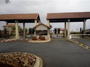 385 m² Land available in Krugersdorp Central