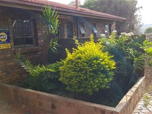 3 Bed House in Heuweloord