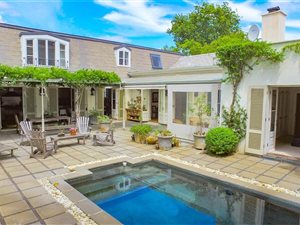 4 Bed House in Newlands