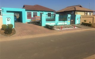 3 Bedroom House in Nellmapius
