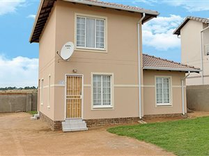 3 Bed House in Blue Hills