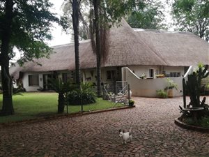 2074 m² Farm in Andeon AH