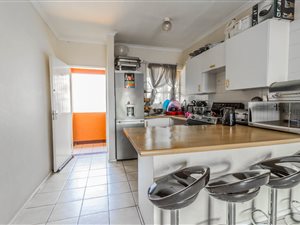 2 Bed Apartment in Boksburg Central