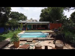 3 Bed House in Lydiana