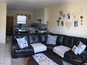 3 Bed Duplex in Wilgeheuwel