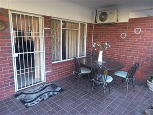 3 Bed Duplex in Pinetown Central