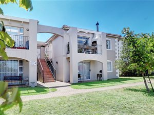 2 Bed Apartment in Rosedale Estate