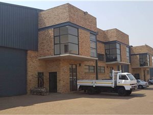 722 m² Industrial space in Ormonde