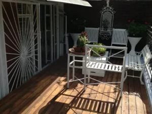 1 Bed Apartment in Observatory