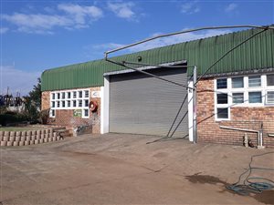 175 m² Industrial space in Pentrich