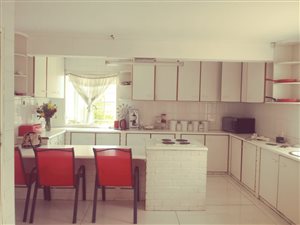 4 Bed House in Newlands East